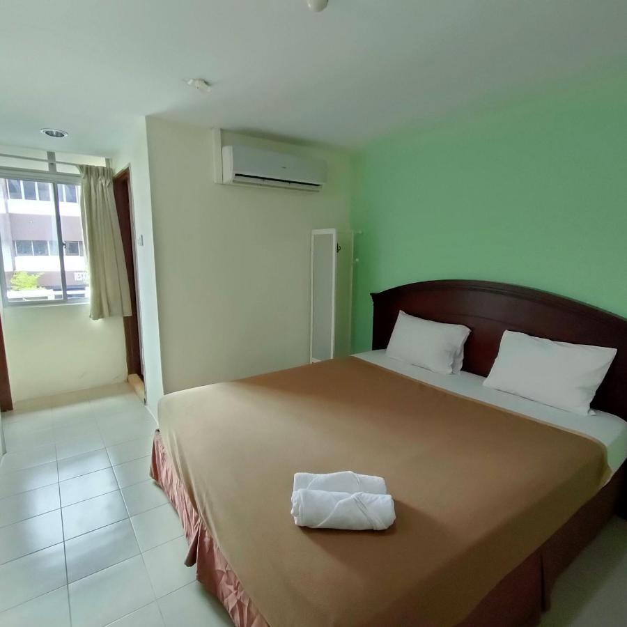 Best One Hotel Malacca Exteriör bild