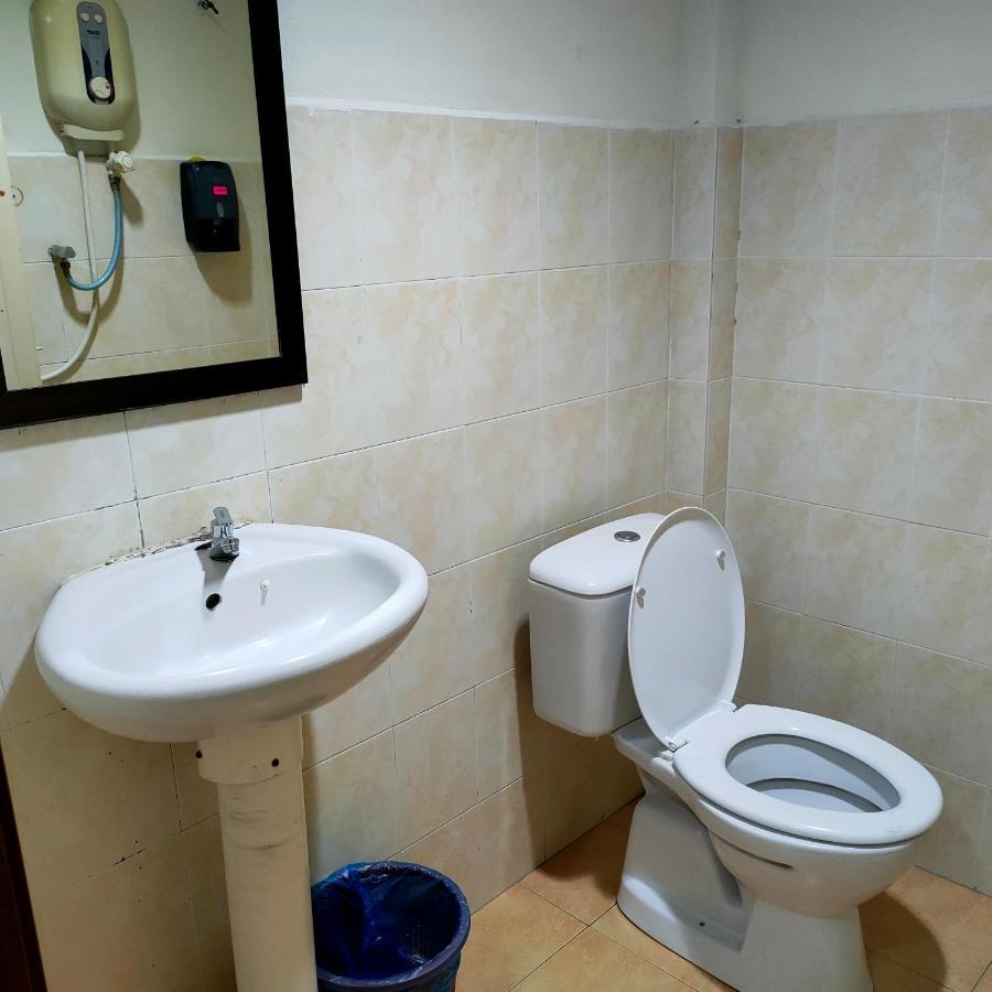 Best One Hotel Malacca Exteriör bild