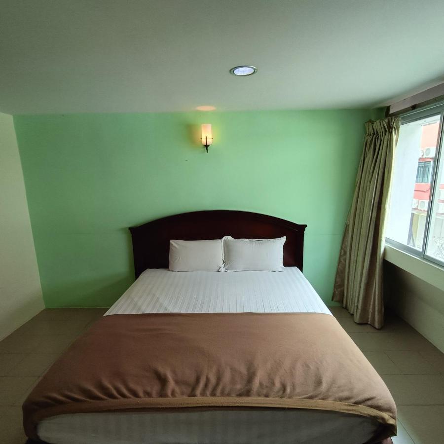 Best One Hotel Malacca Exteriör bild