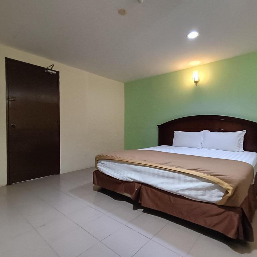 Best One Hotel Malacca Exteriör bild